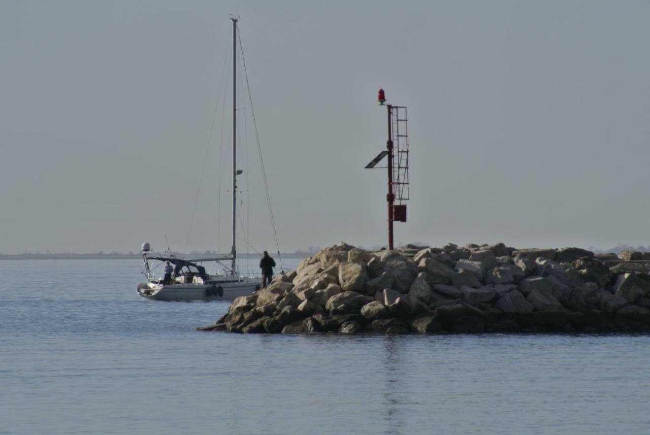 70 Sq M Apartment At Saint Martin'S Harbour Mali Losinj Ngoại thất bức ảnh