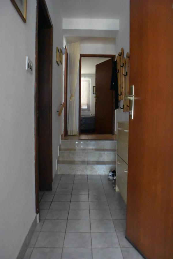 70 Sq M Apartment At Saint Martin'S Harbour Mali Losinj Phòng bức ảnh