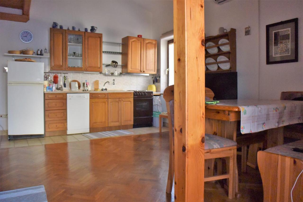 70 Sq M Apartment At Saint Martin'S Harbour Mali Losinj Phòng bức ảnh