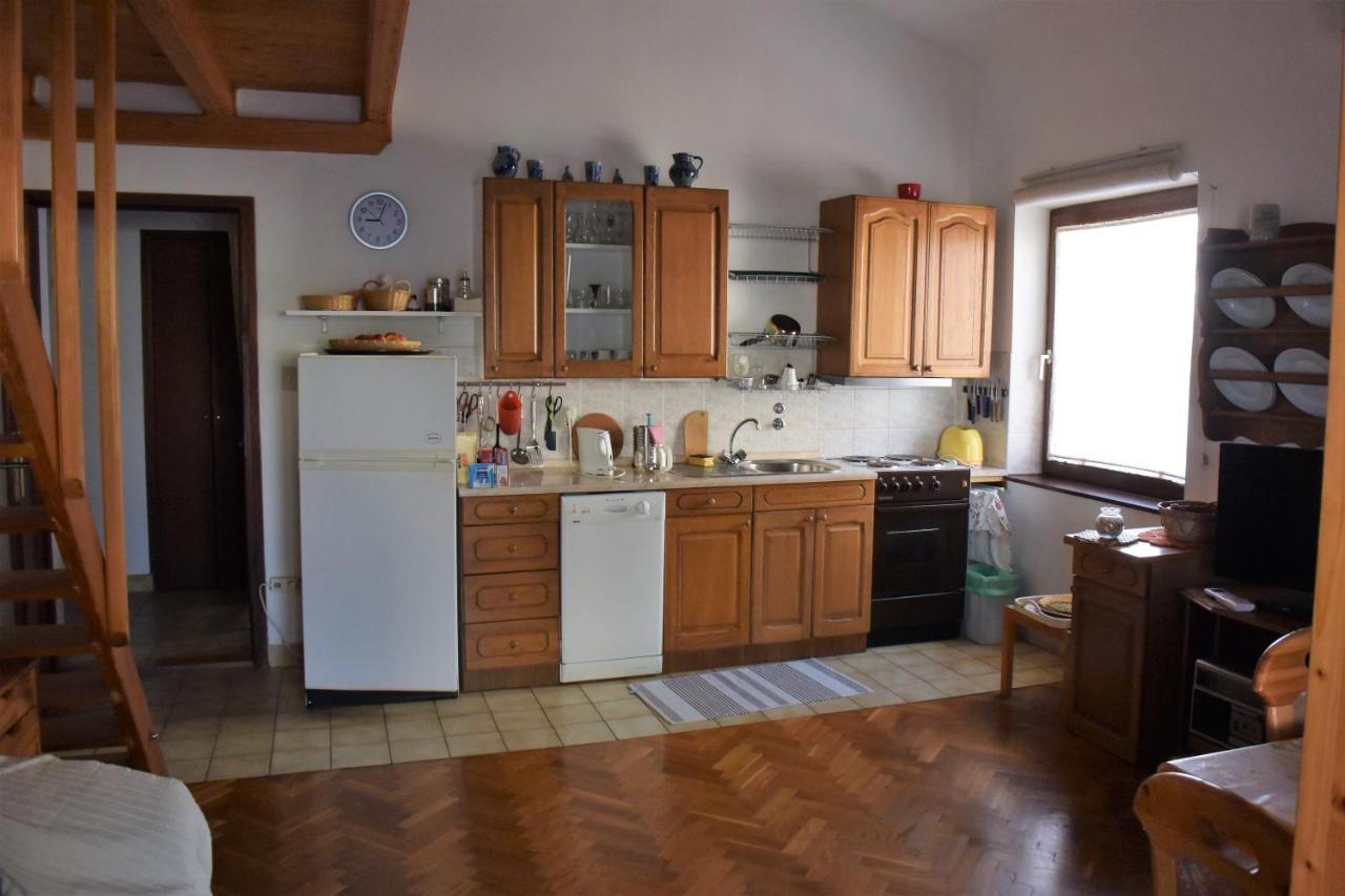 70 Sq M Apartment At Saint Martin'S Harbour Mali Losinj Phòng bức ảnh